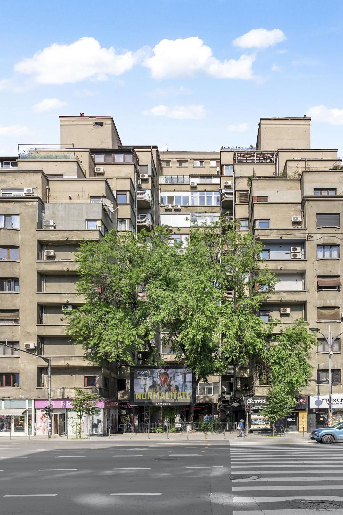 Sweet Luxury Three Rooms Apartment City Center Universitate Bucarest Exterior foto